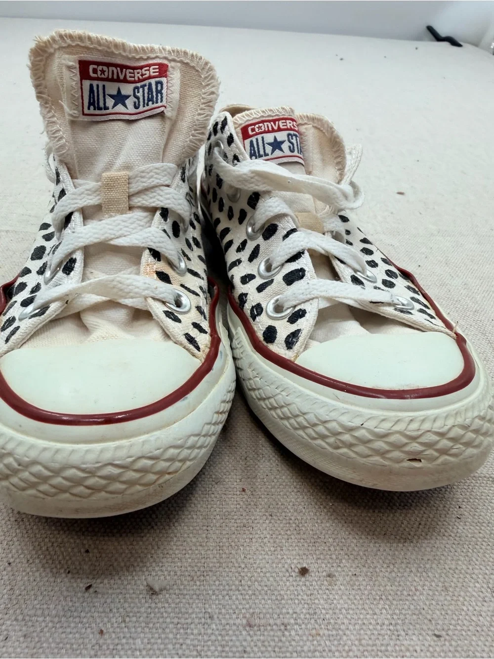 Converse White Canvas Polka Dot Low-Top Sneakers - Picture 4 of 10